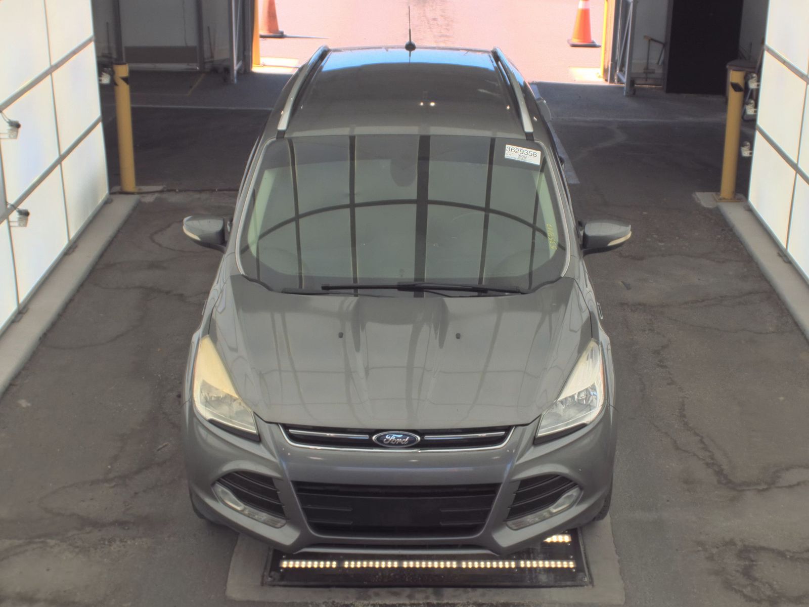 FORD ESCAPE - 3