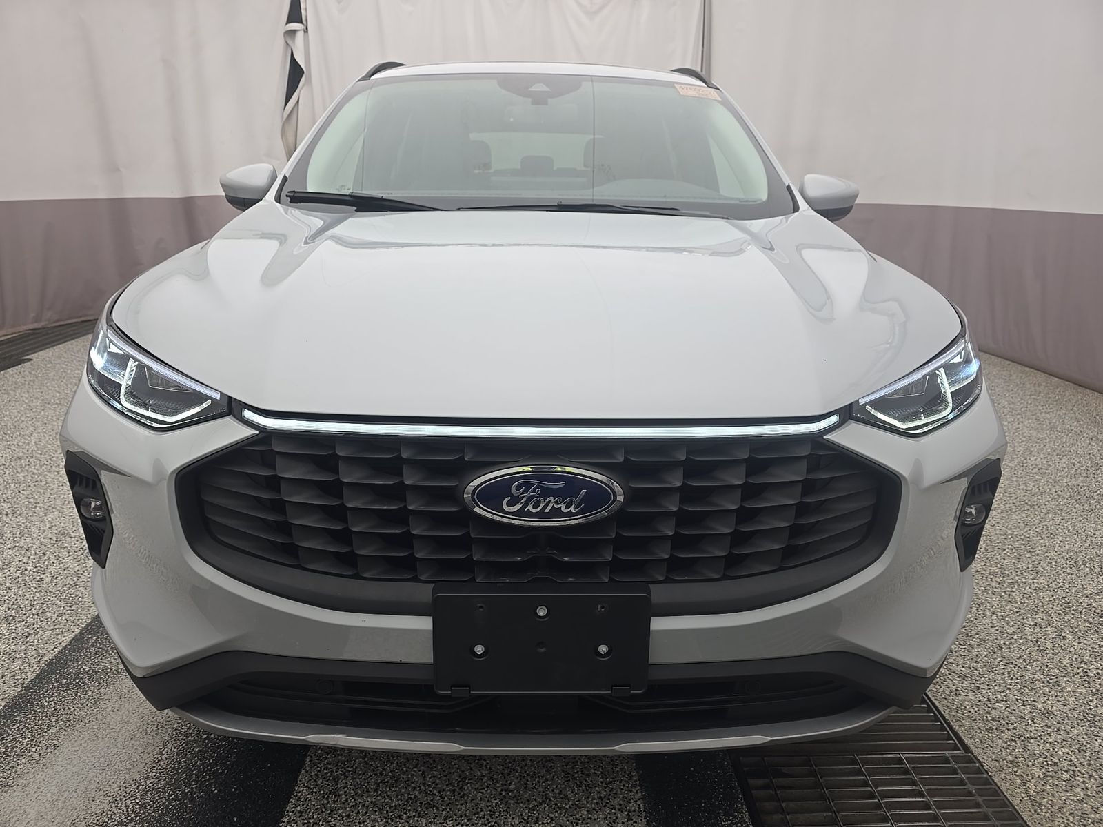 FORD ESCAPE - 3