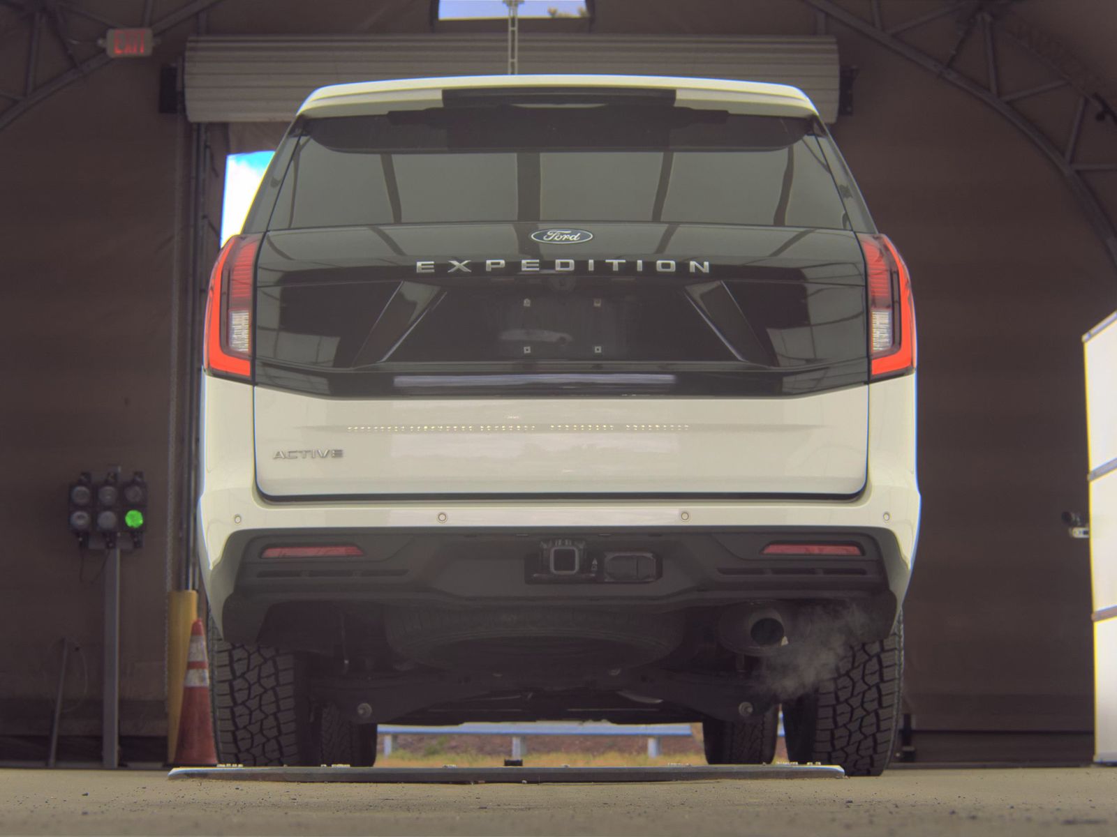 FORD EXPEDITION - 8