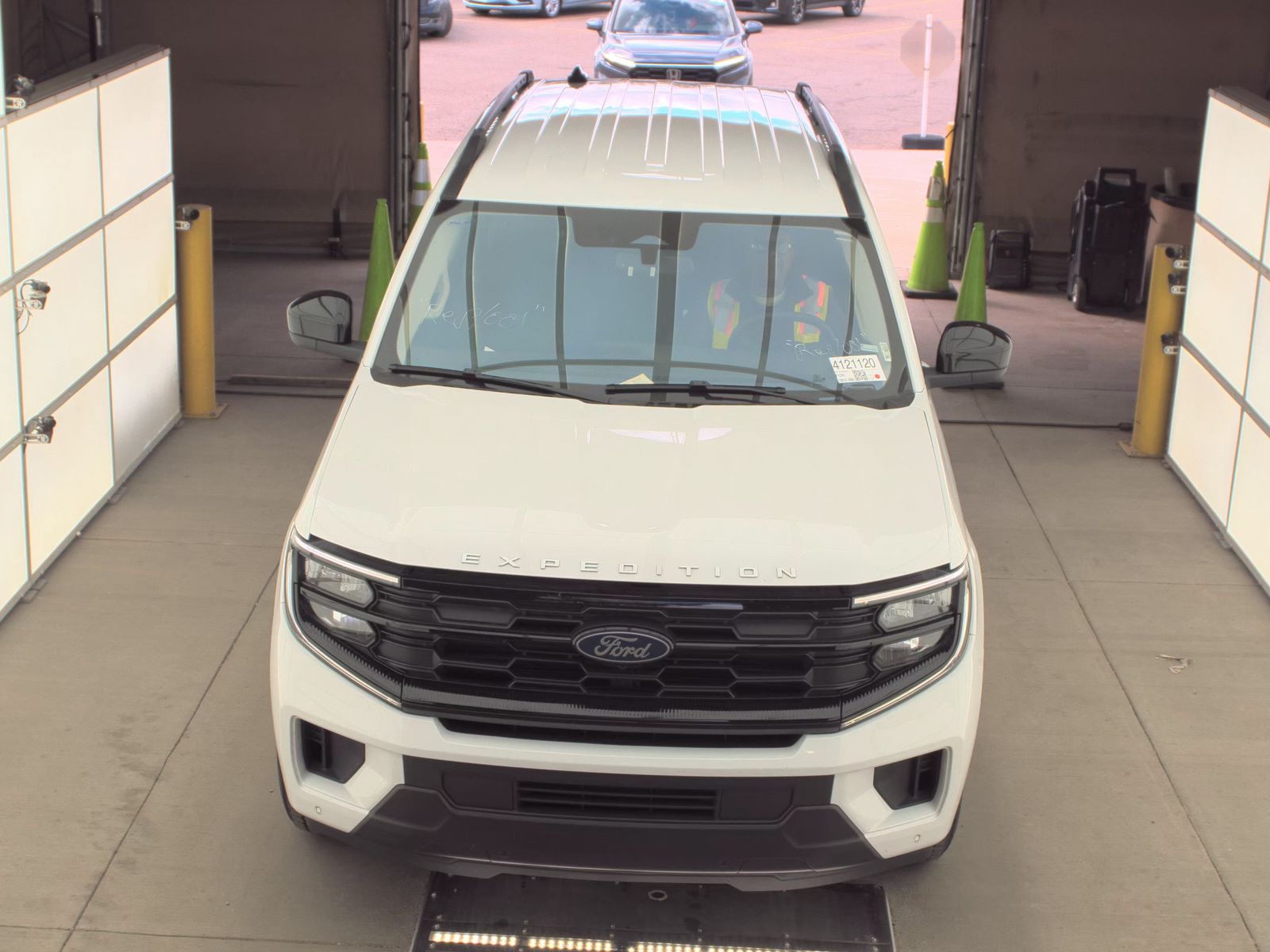 FORD EXPEDITION - 3