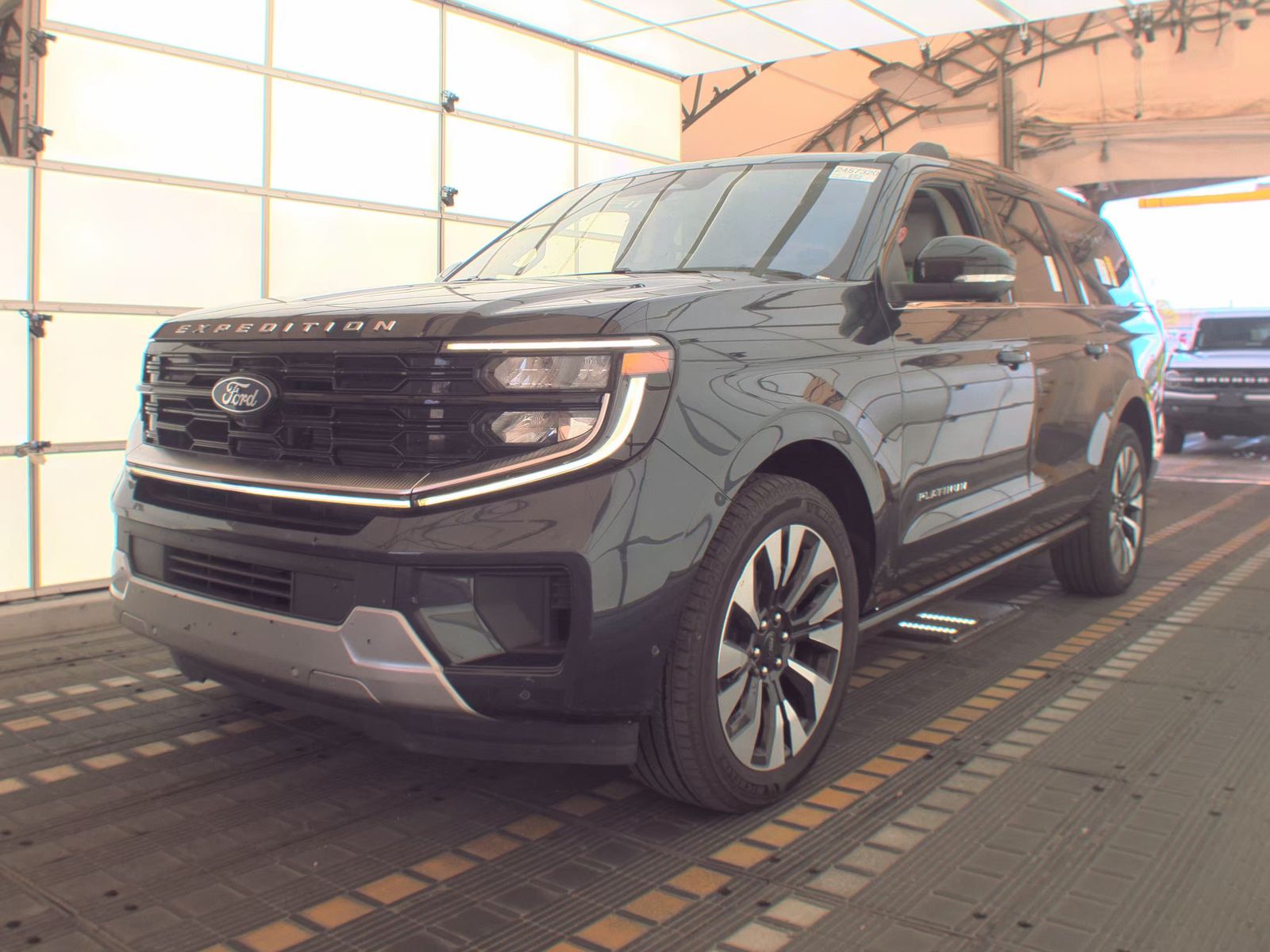 FORD EXPEDITION MAX - 1
