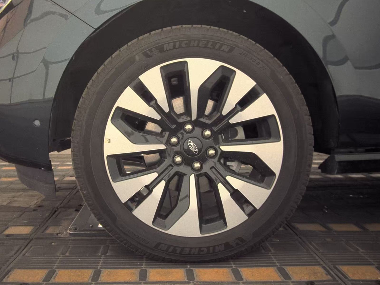 FORD EXPEDITION MAX - 10