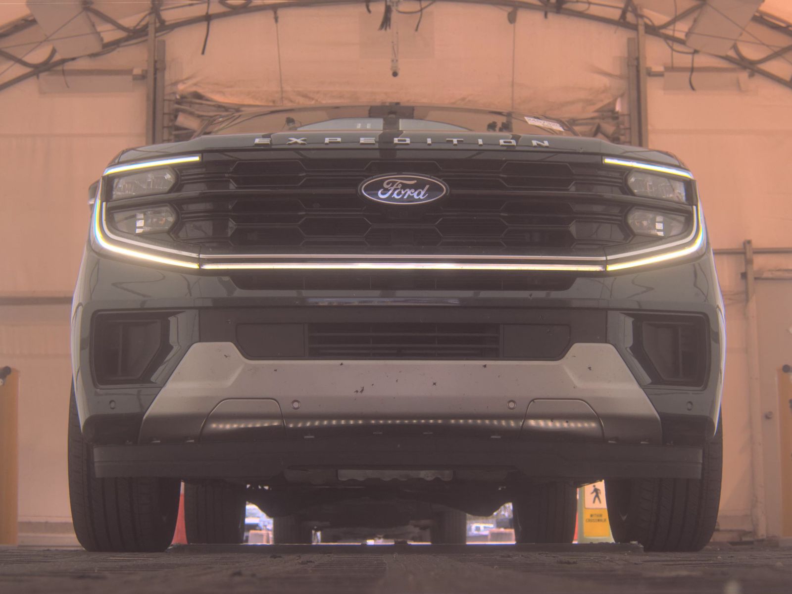 FORD EXPEDITION MAX - 4
