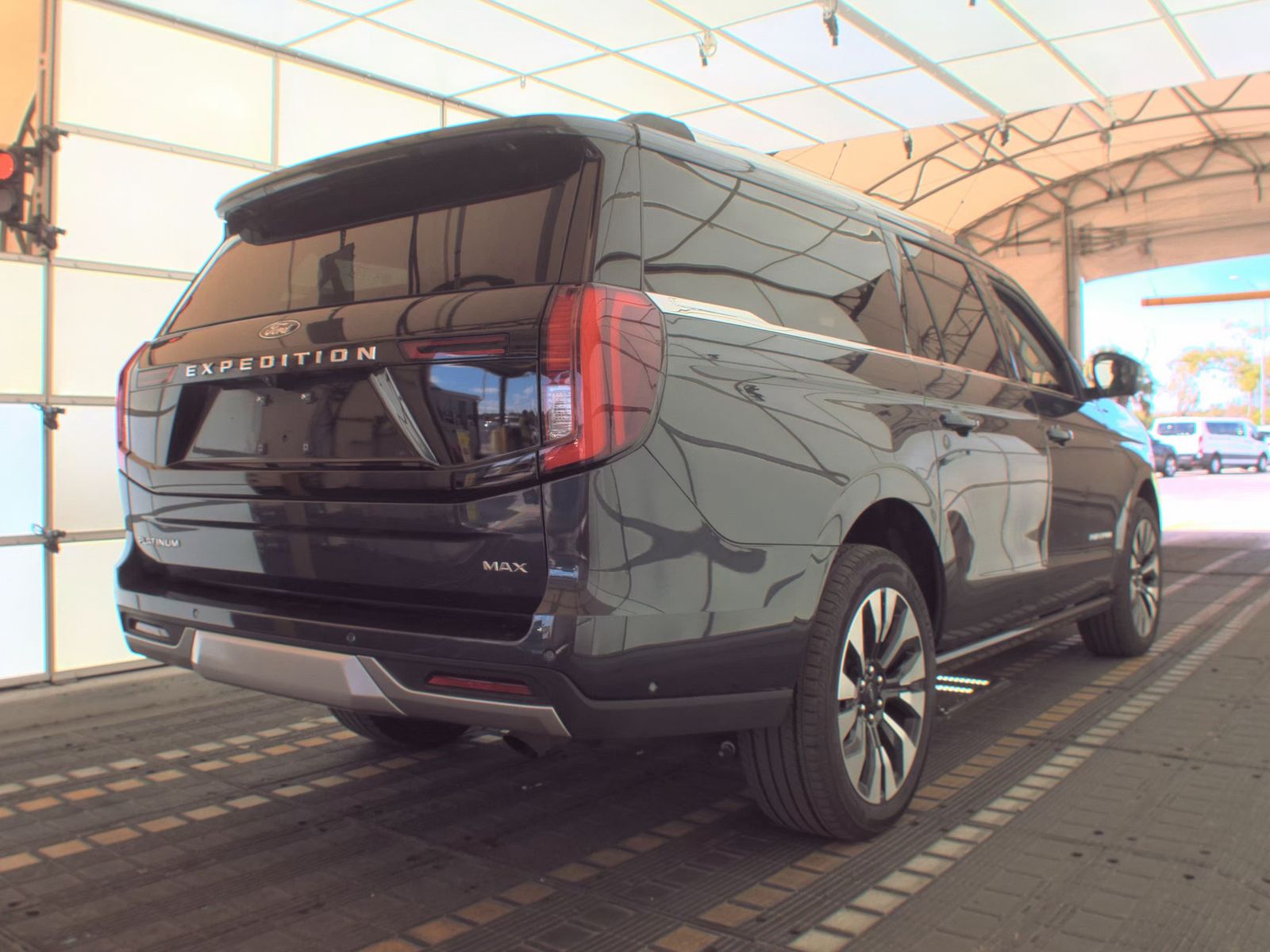 FORD EXPEDITION MAX - 6
