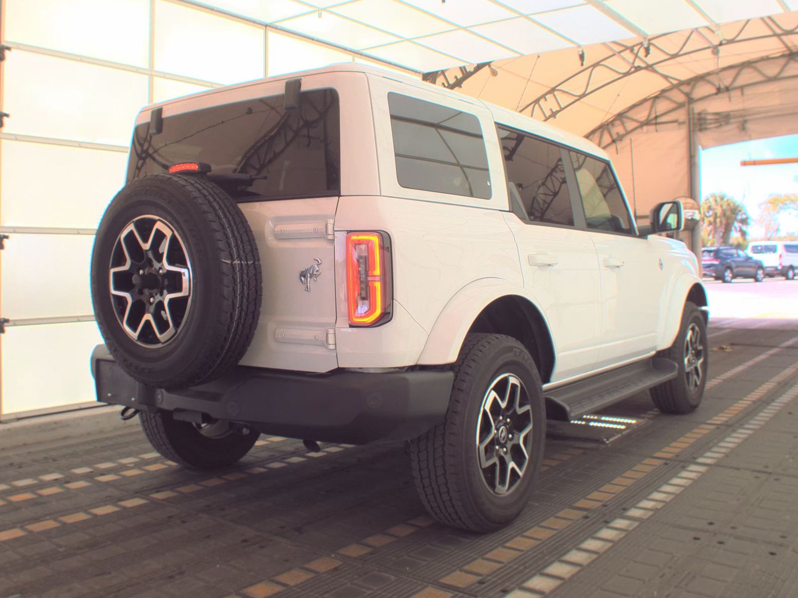 FORD BRONCO - 6