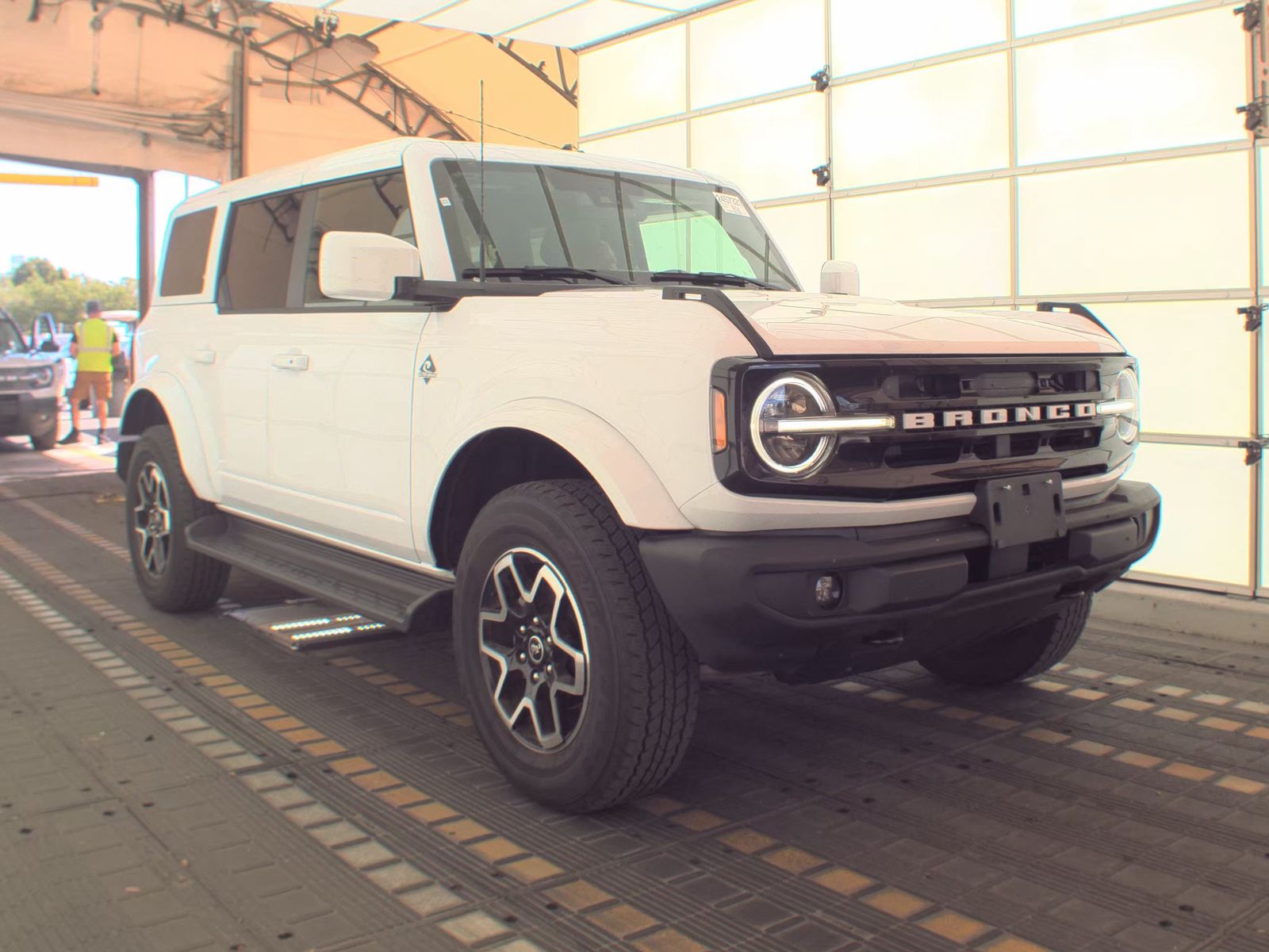 FORD BRONCO - 5