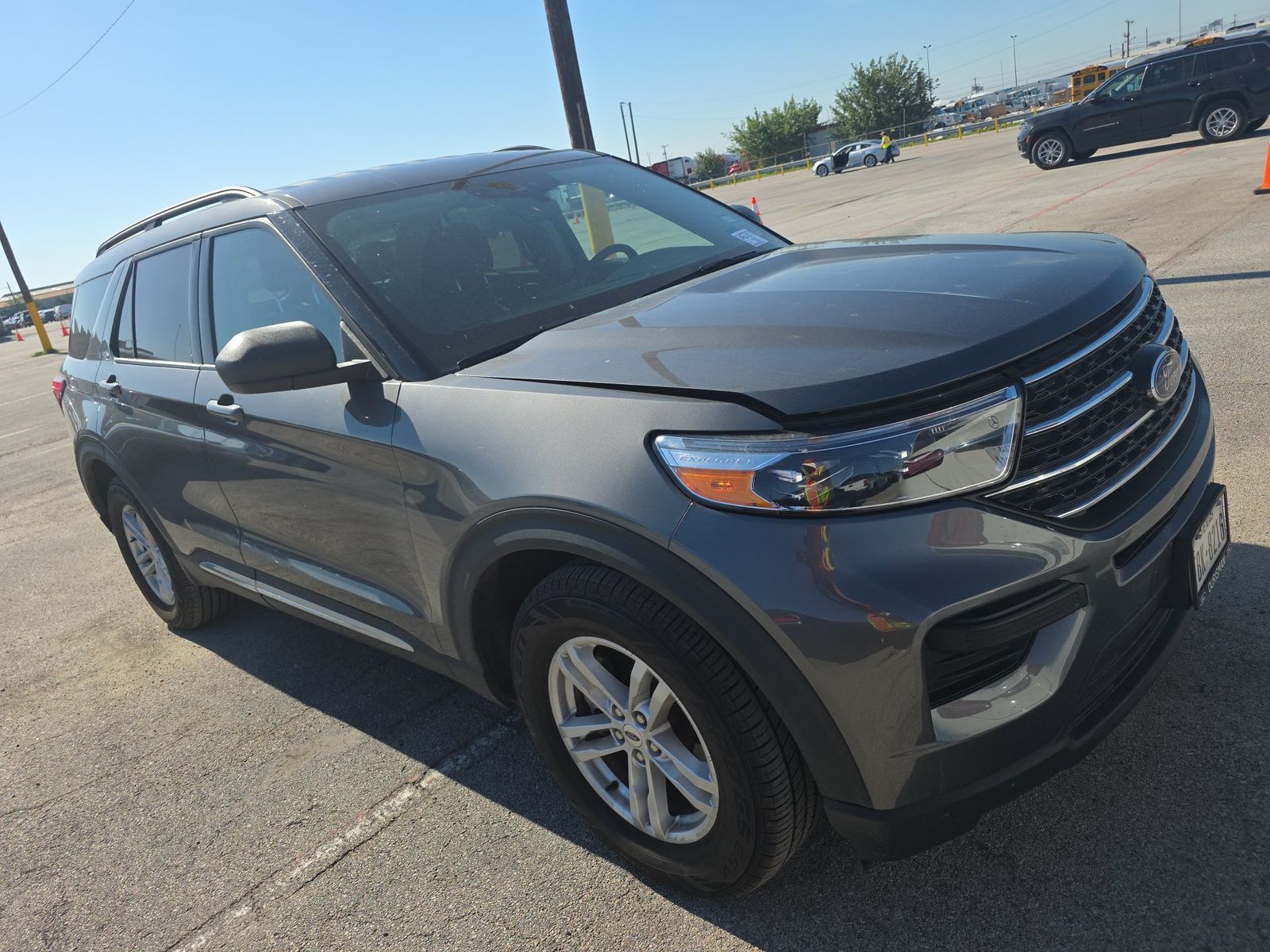 FORD EXPLORER - 4