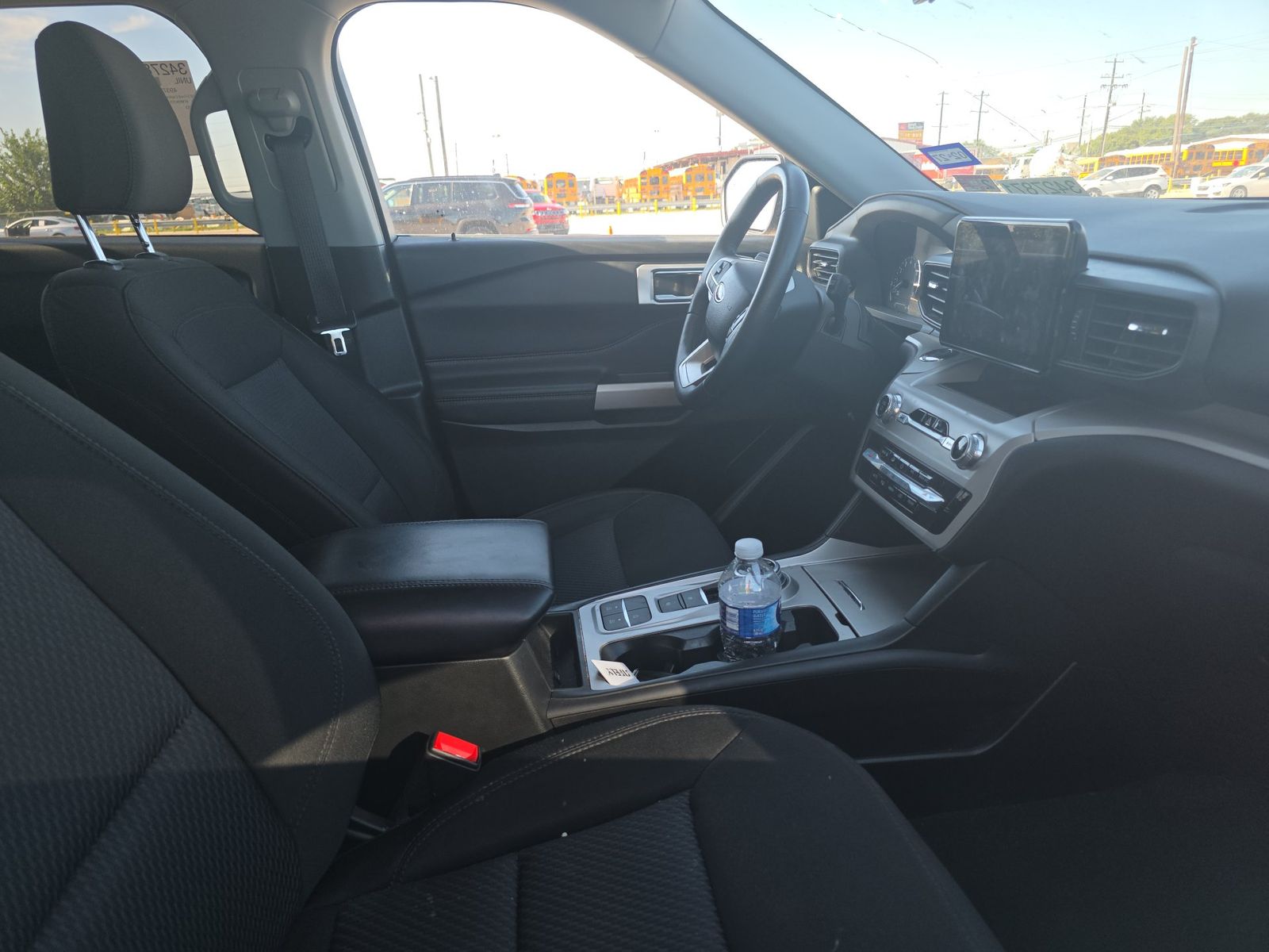 FORD EXPLORER - 9