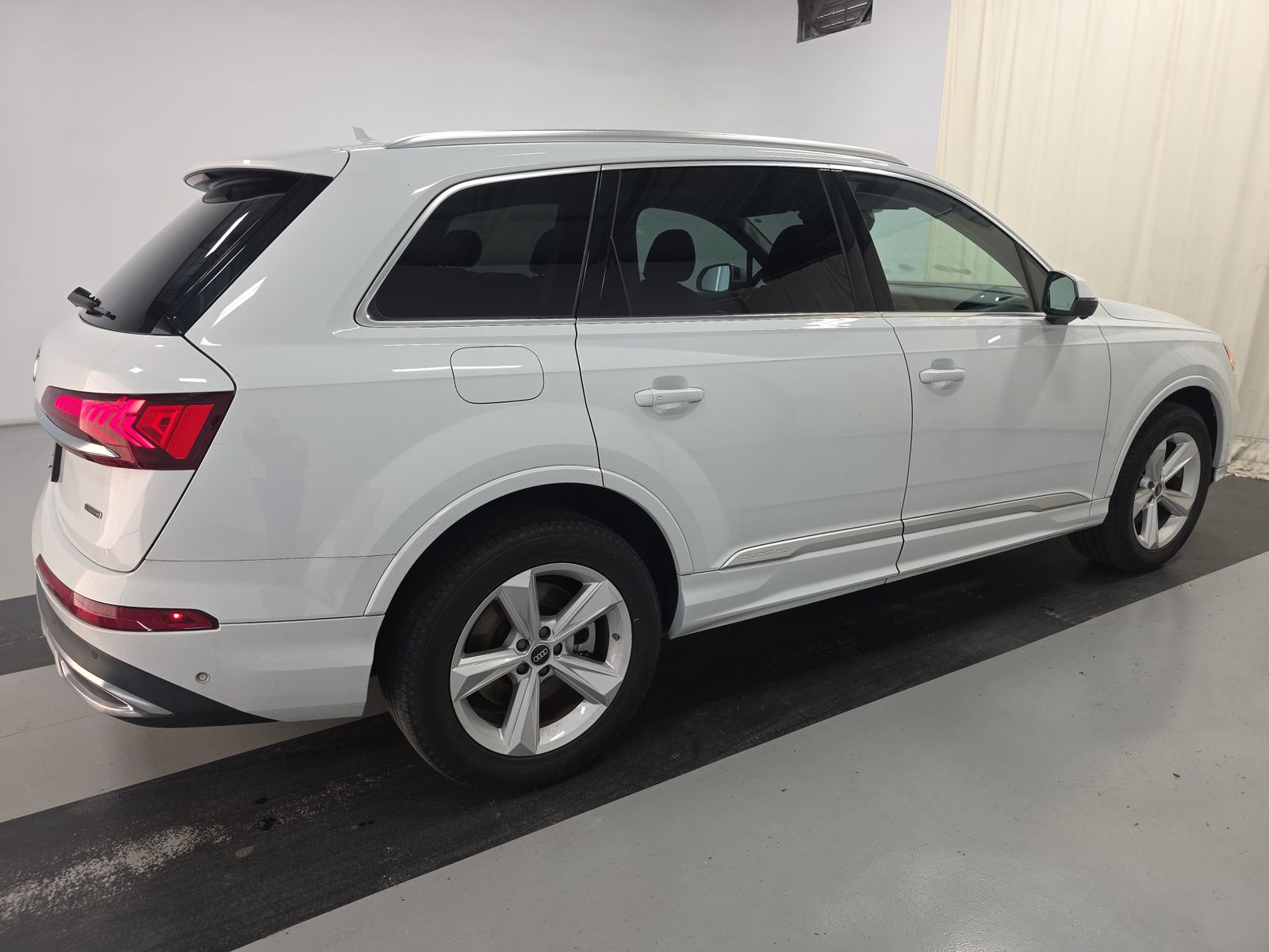2023 Audi Q7 Premium Plus AWD