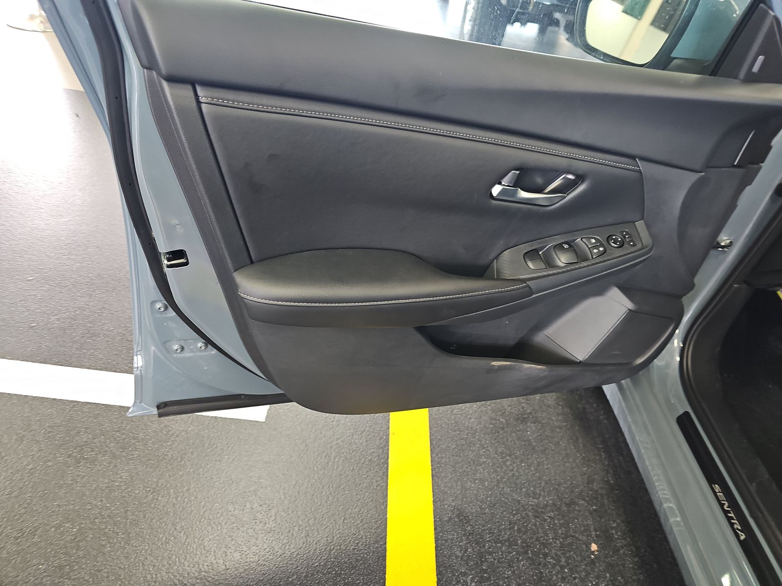 NISSAN SENTRA - 10