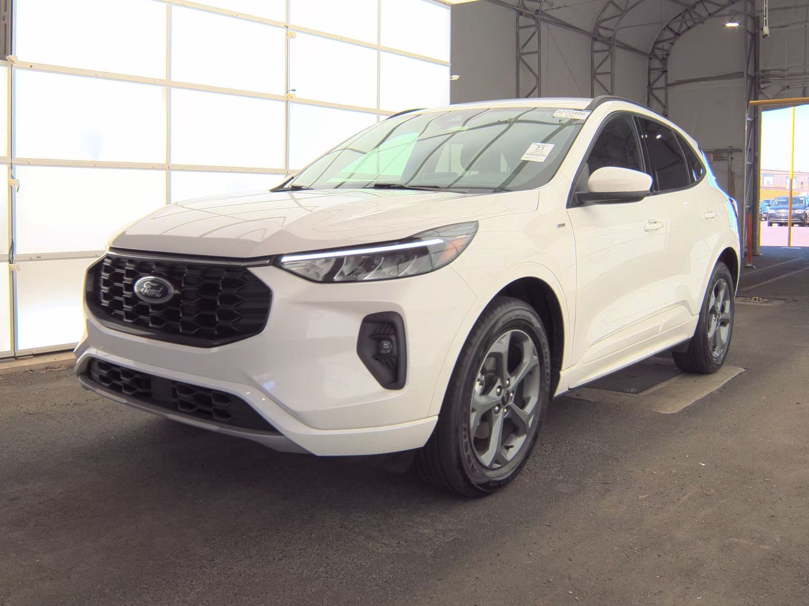 FORD ESCAPE - 1