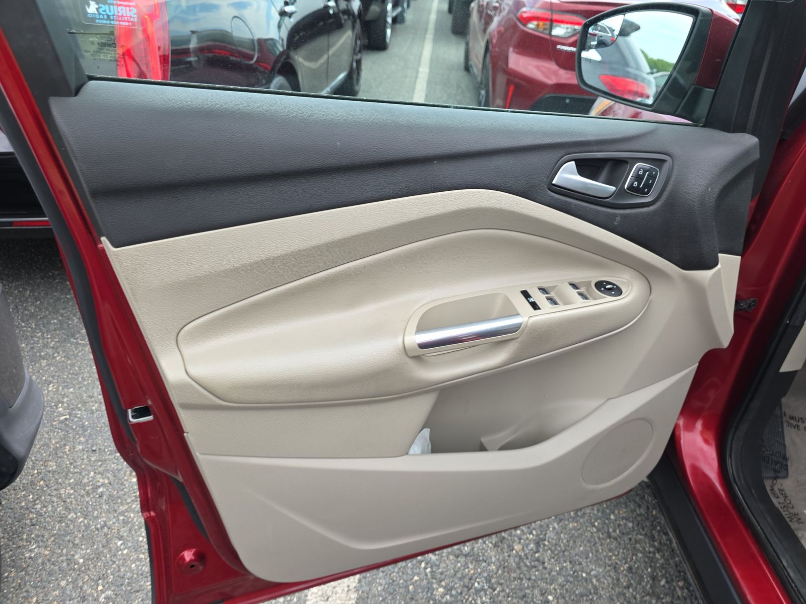 FORD ESCAPE - 10