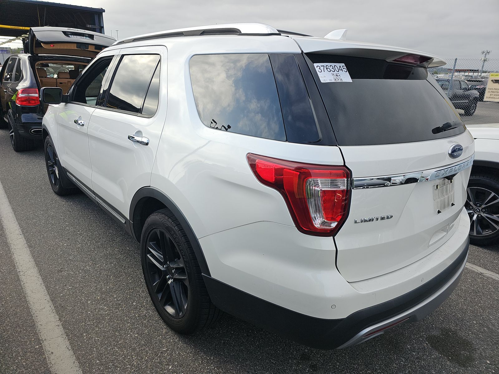 FORD EXPLORER - 7