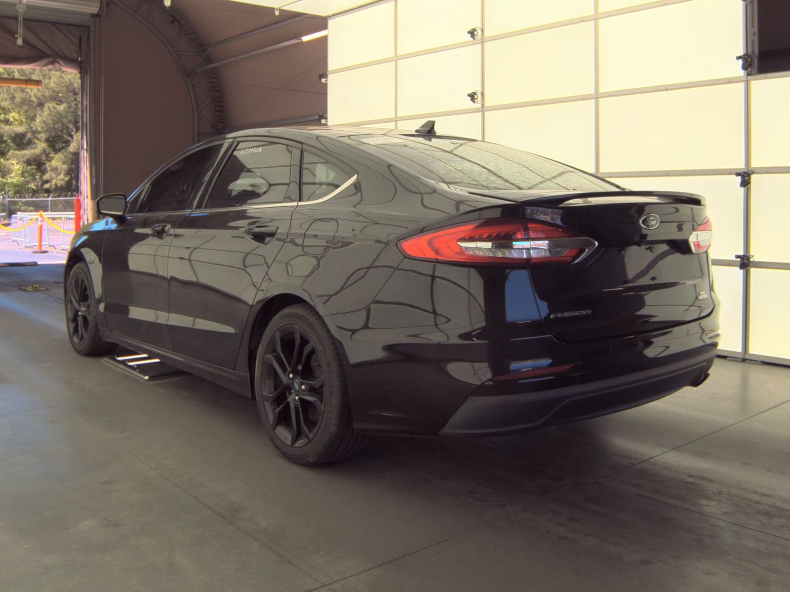 FORD FUSION - 9