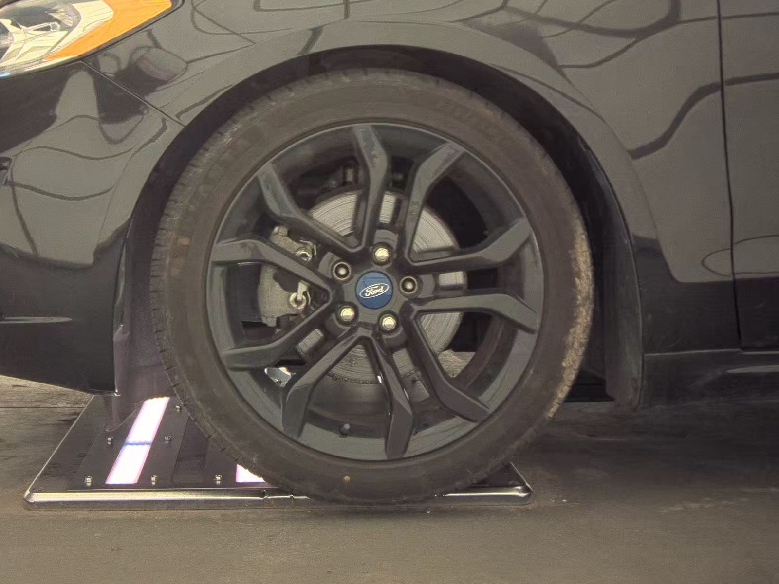 FORD FUSION - 10