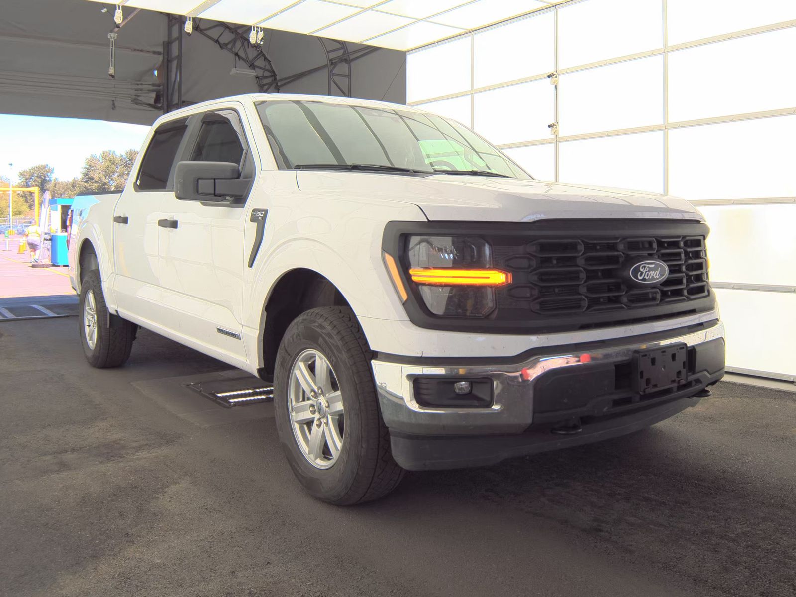 FORD F-150 - 4