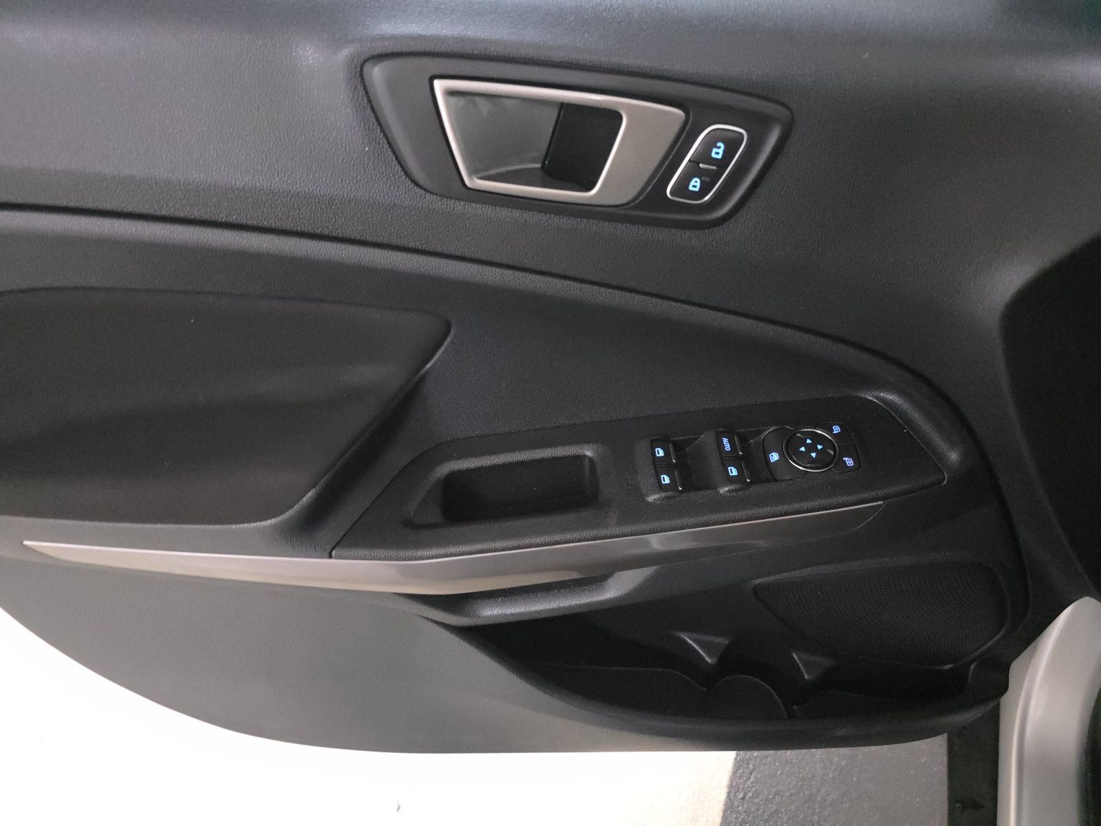 FORD ECOSPORT - 10