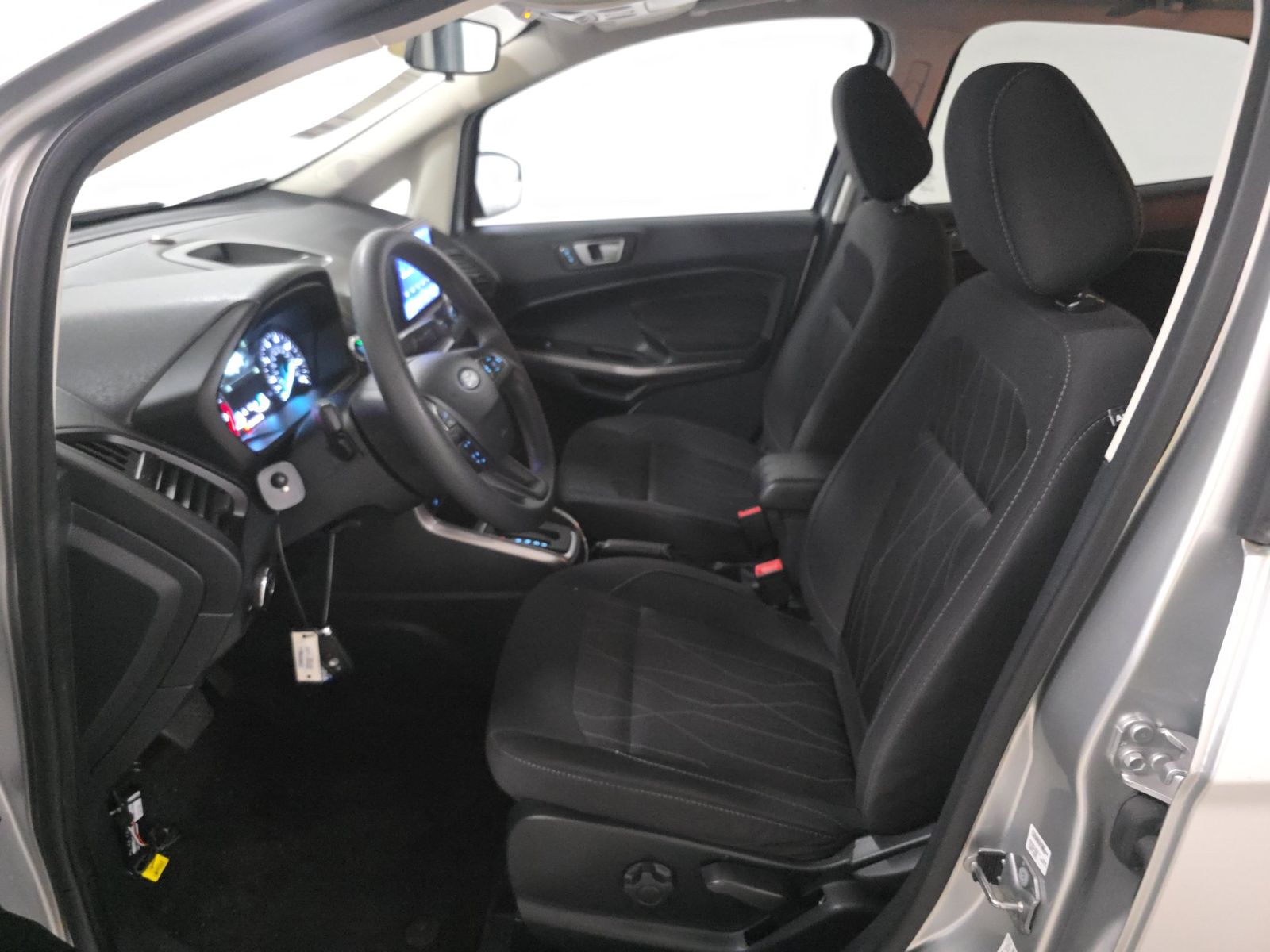 FORD ECOSPORT - 8