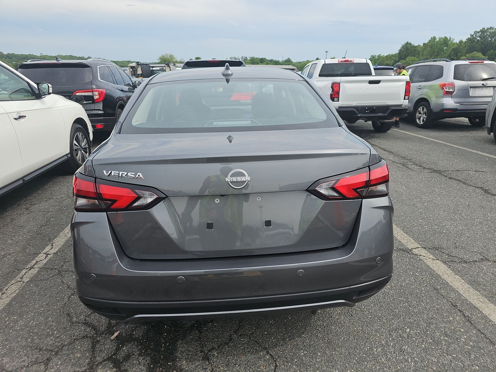 NISSAN VERSA - 6