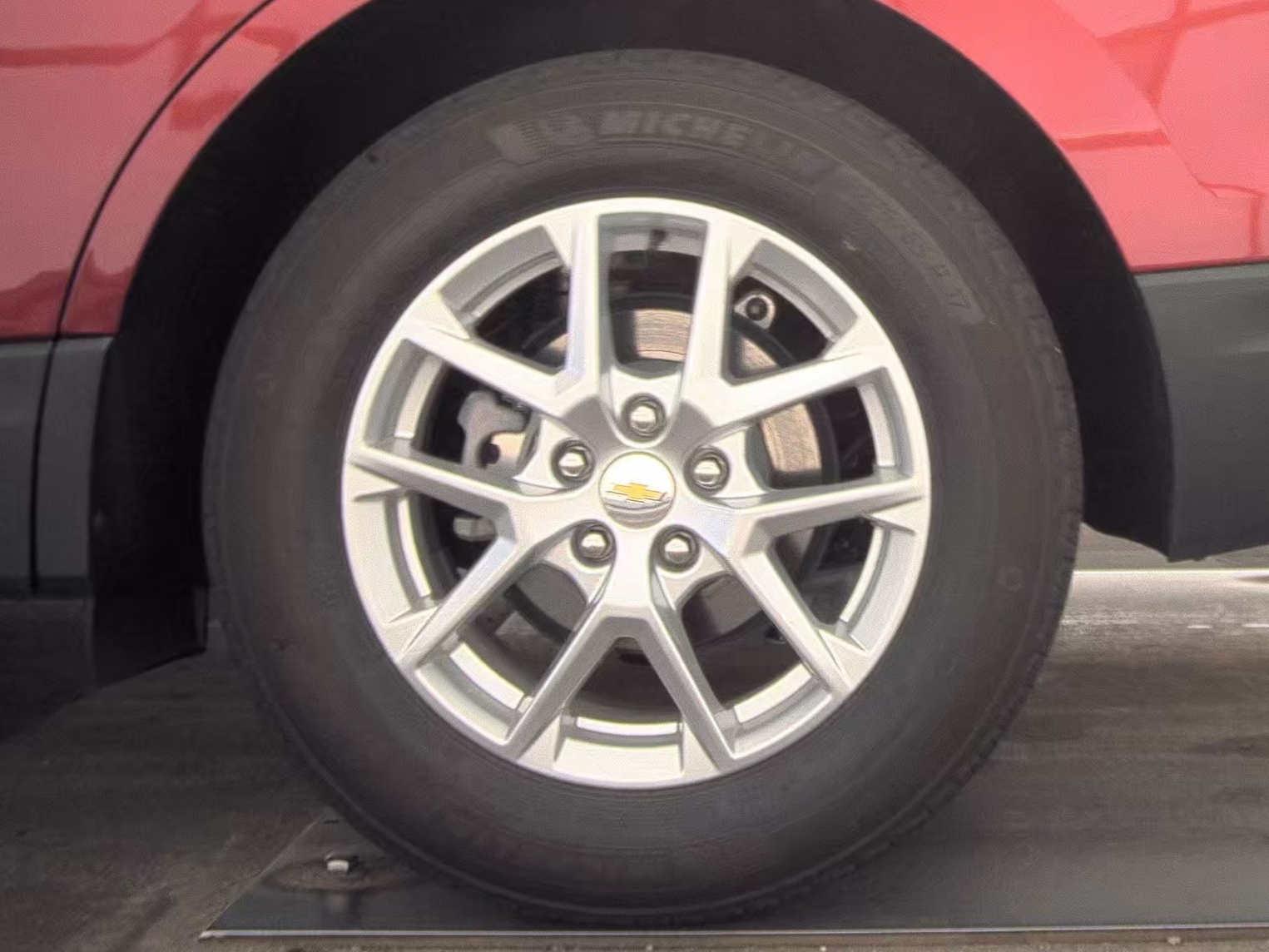 2024 Chevrolet Equinox LT FWD