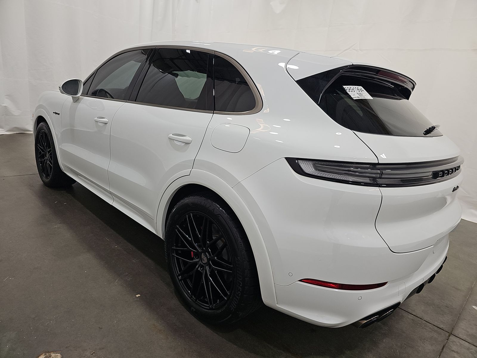 PORSCHE CAYENNE - 7
