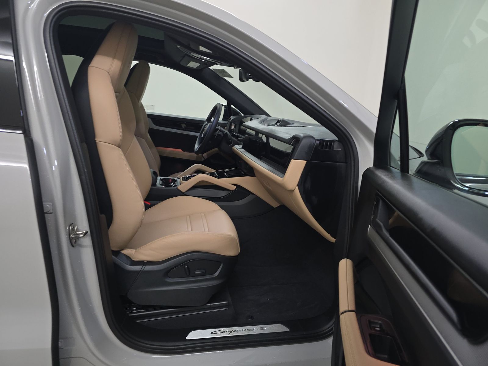 PORSCHE CAYENNE - 9