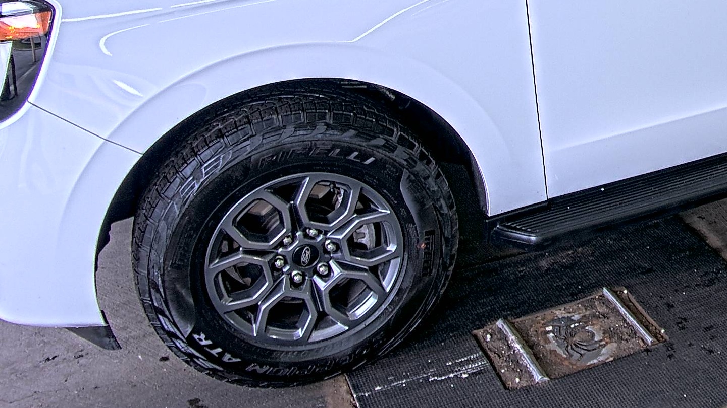 FORD EXPEDITION - 8