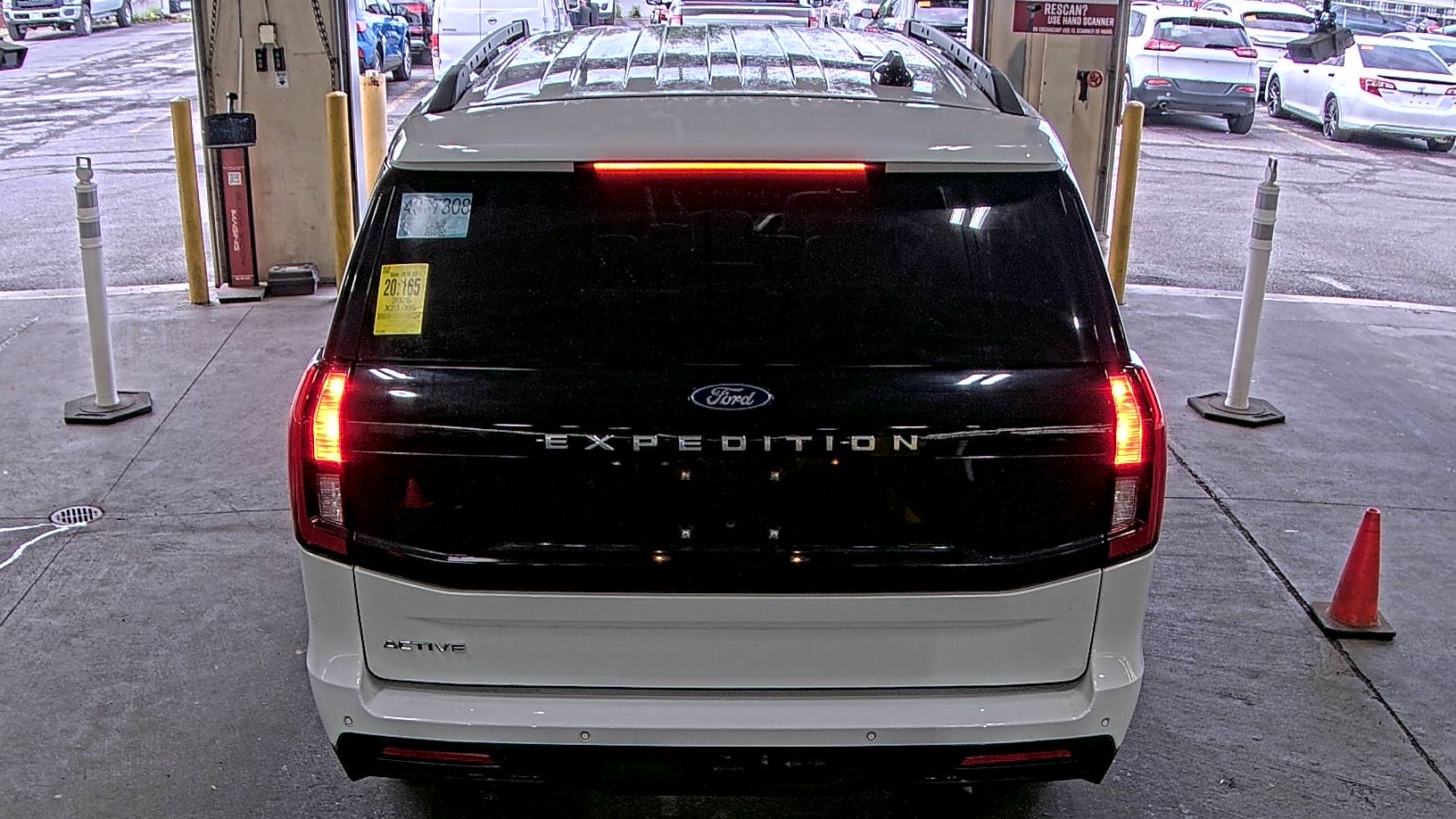 FORD EXPEDITION - 6