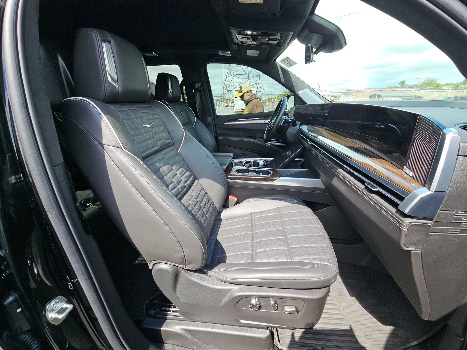 2025 Cadillac Escalade Sport Platinum AWD