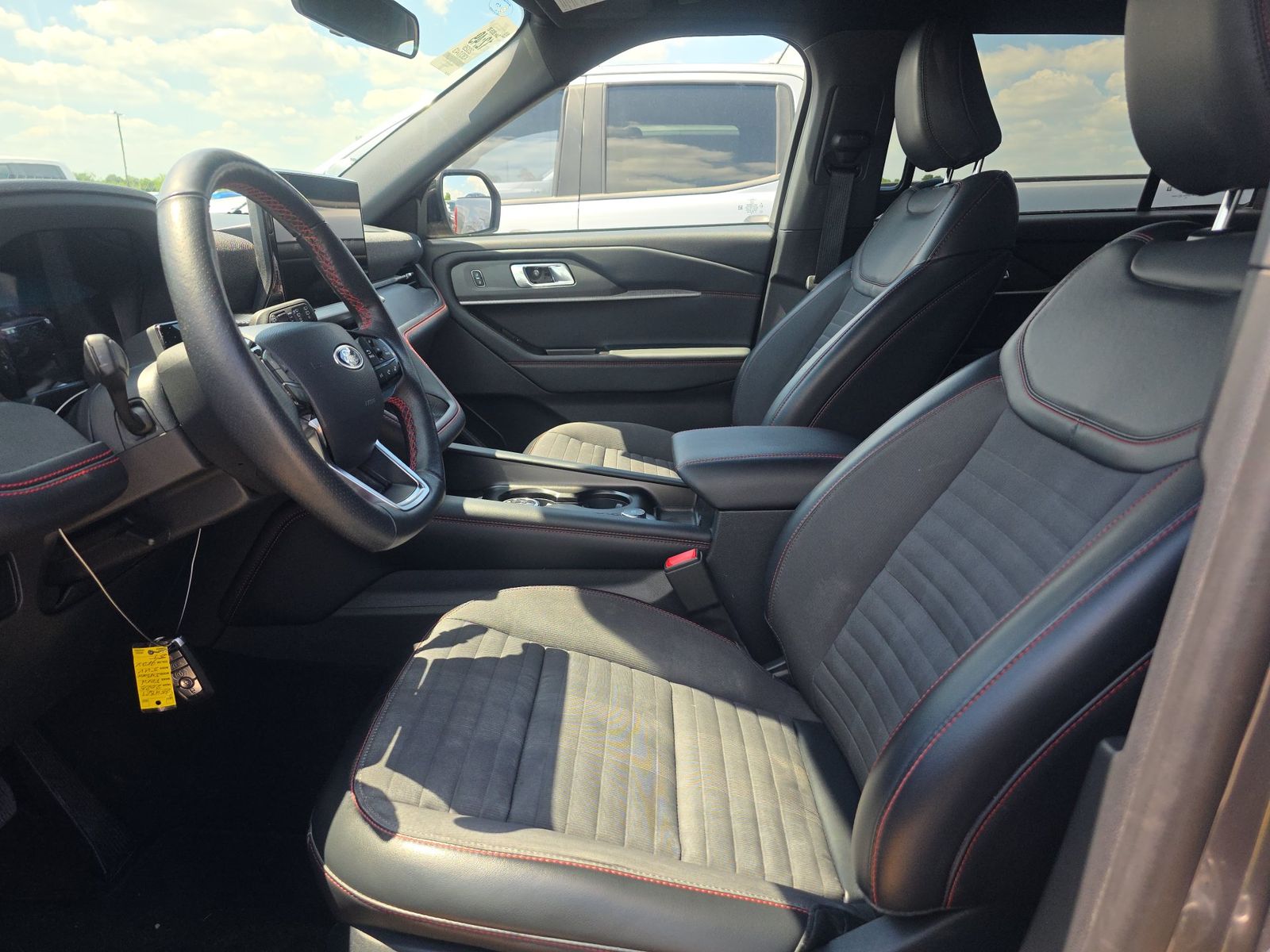 FORD EXPLORER - 8