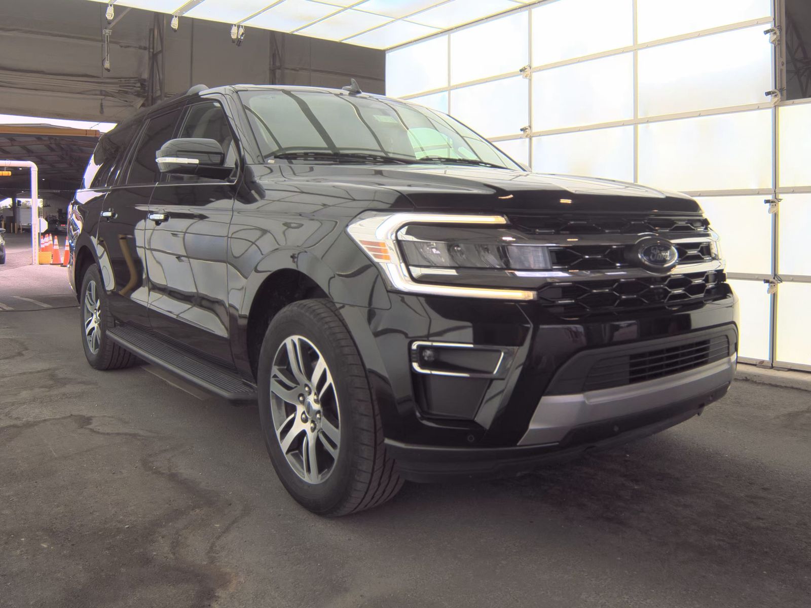 FORD EXPEDITION MAX - 4