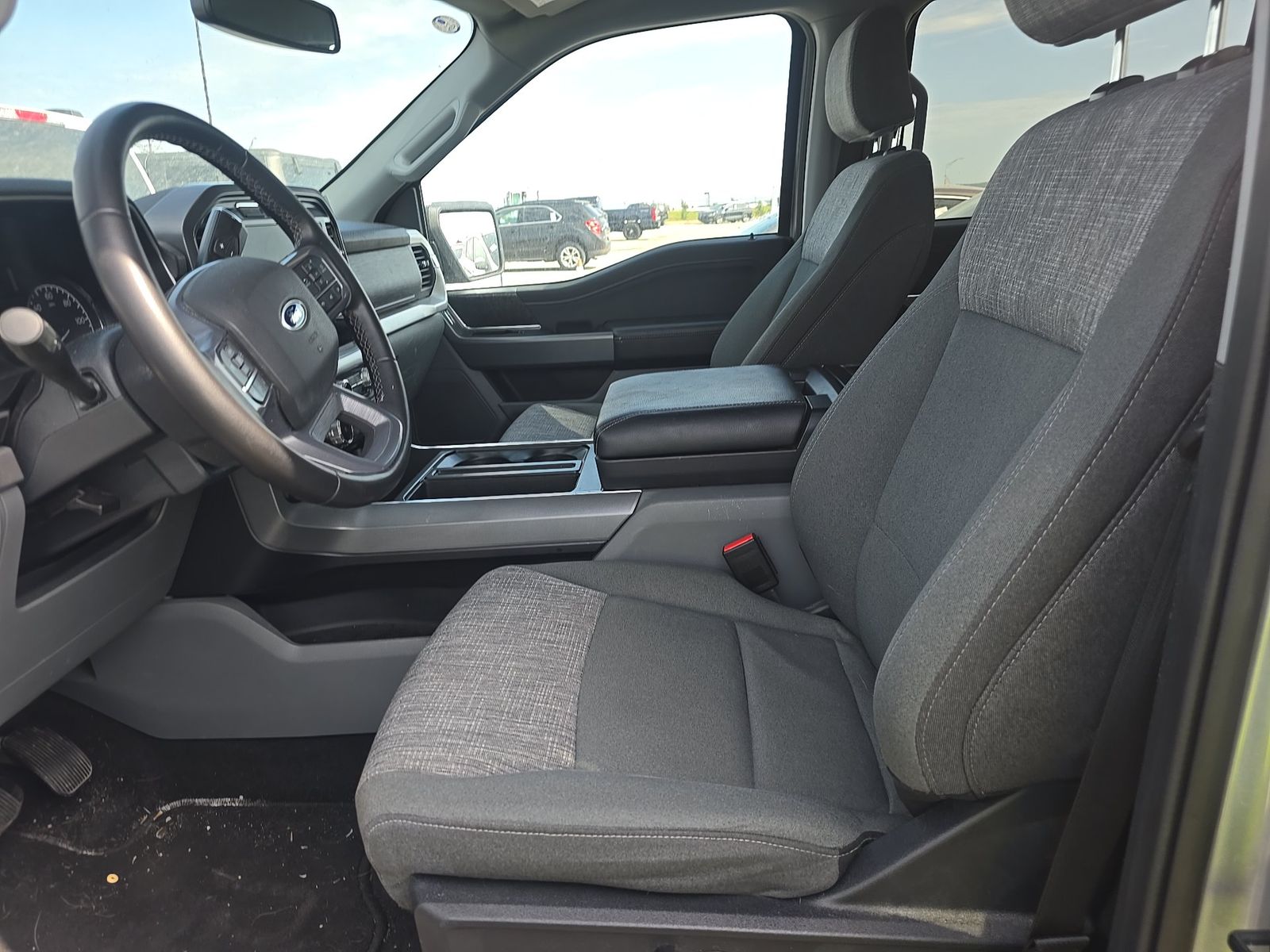 FORD F-150 - 8