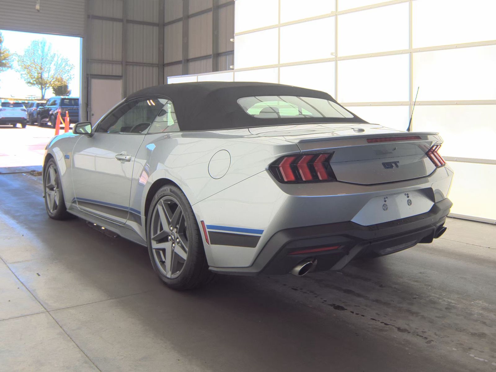 FORD MUSTANG - 9