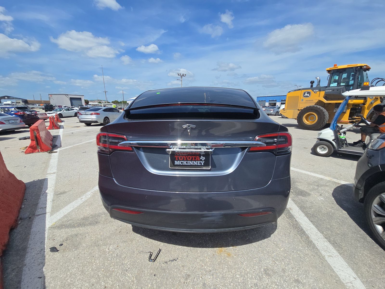 TESLA MODEL X - 6