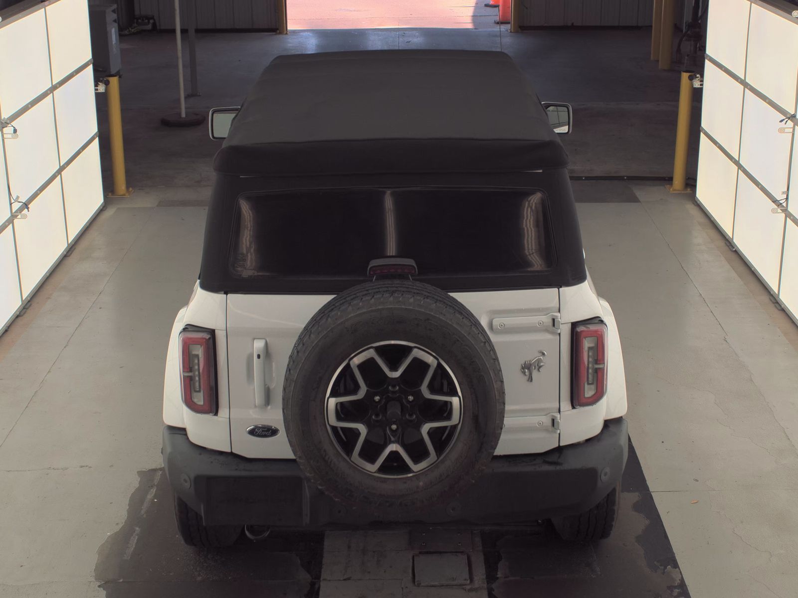 FORD BRONCO - 7