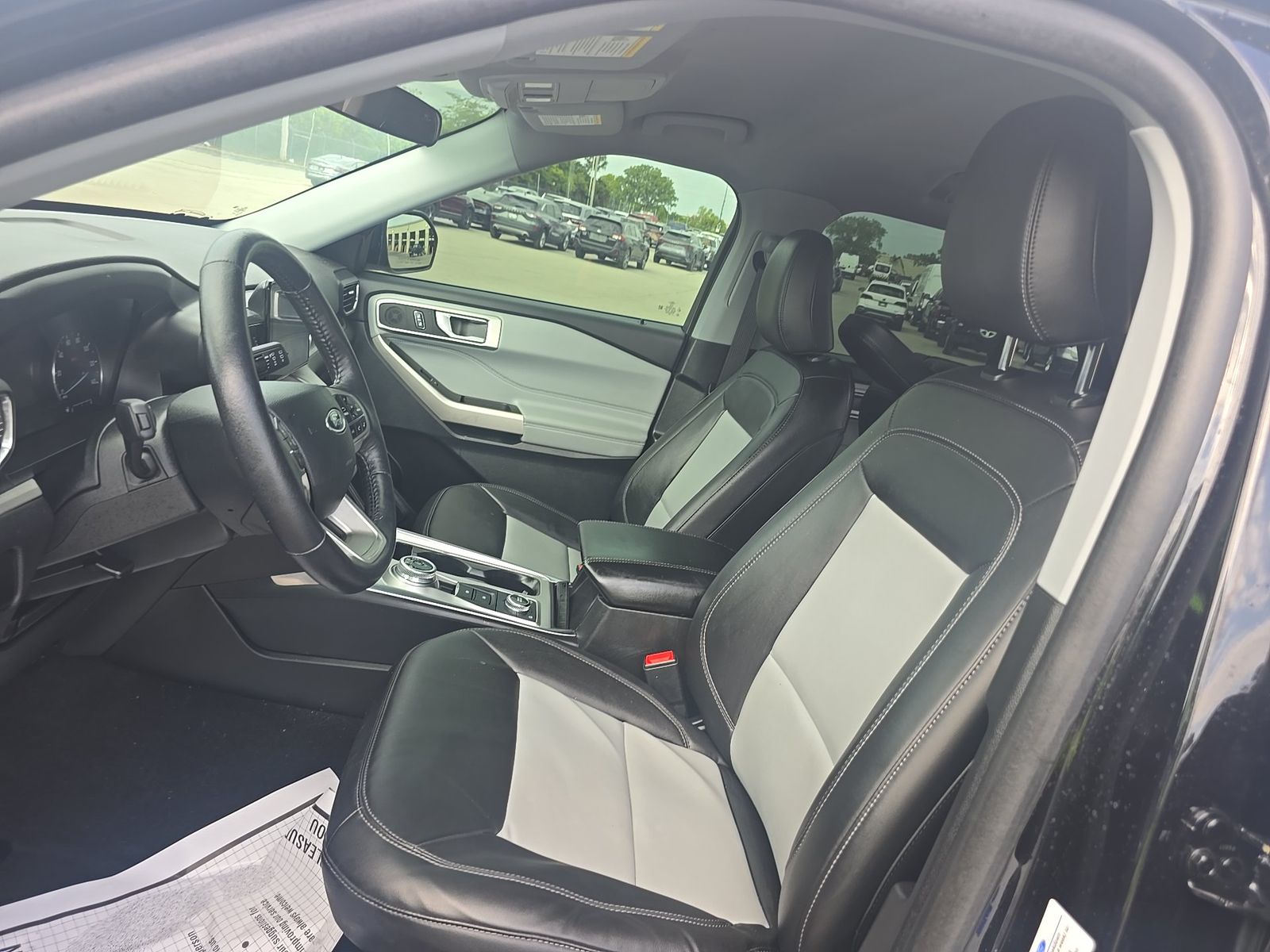 FORD EXPLORER - 8