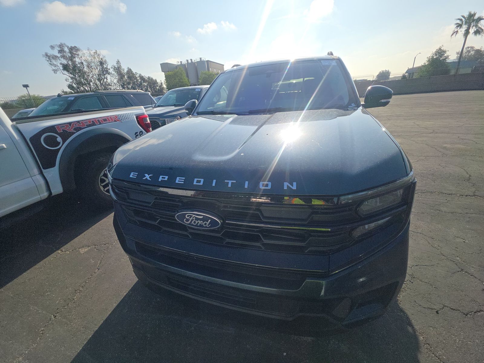 FORD EXPEDITION - 3