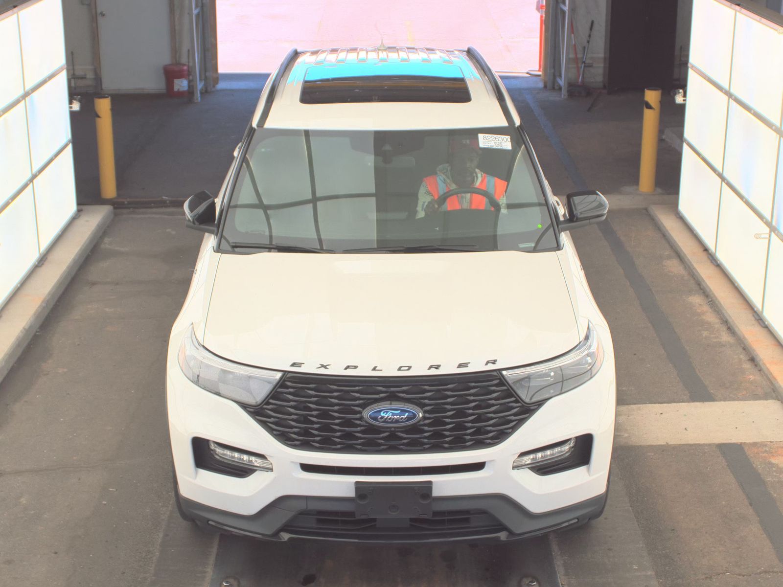 FORD EXPLORER - 3