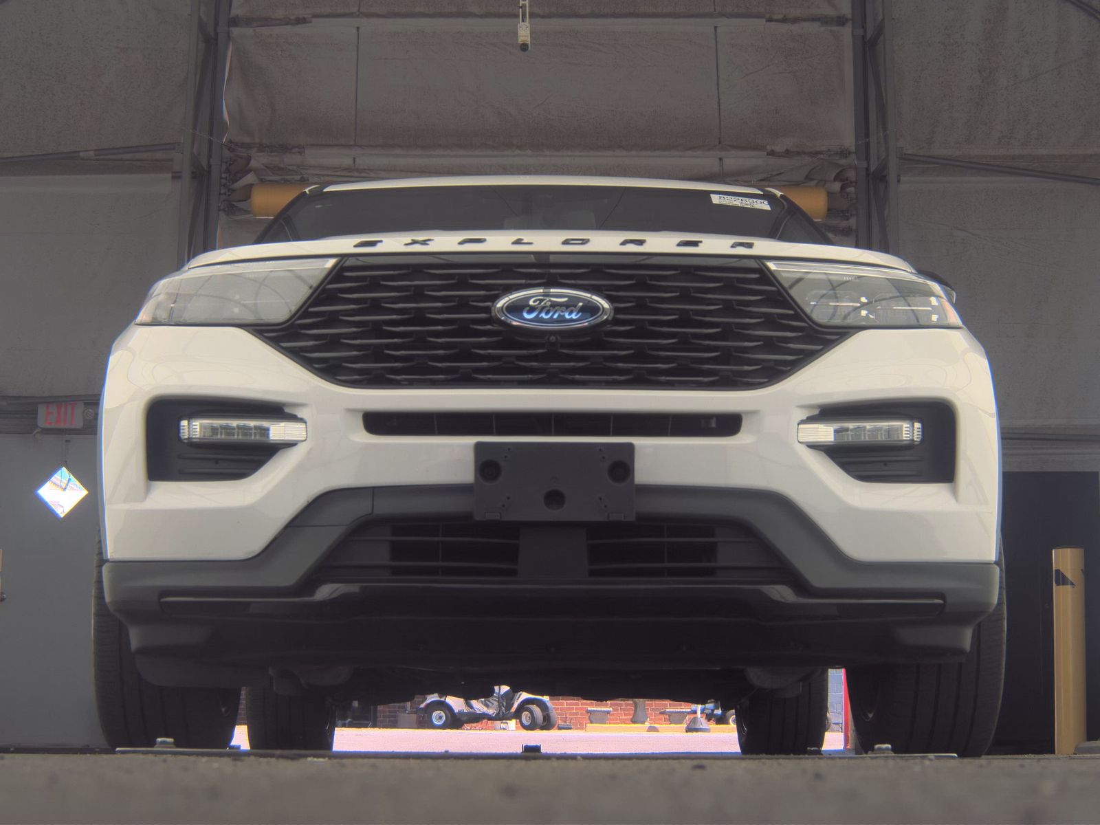 FORD EXPLORER - 4