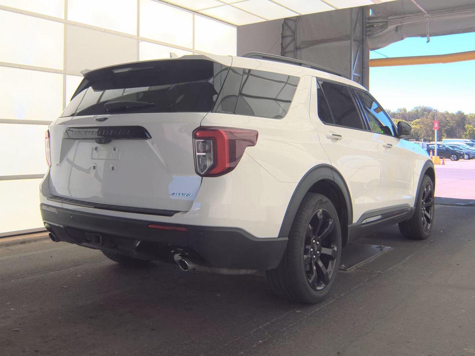 FORD EXPLORER - 6