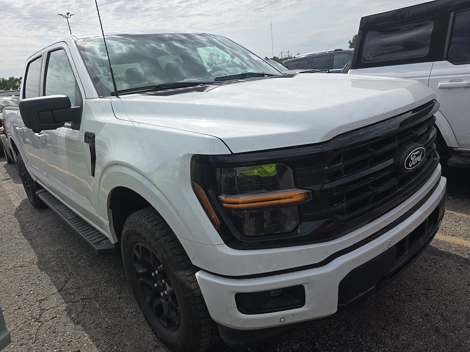 FORD F-150 - 4