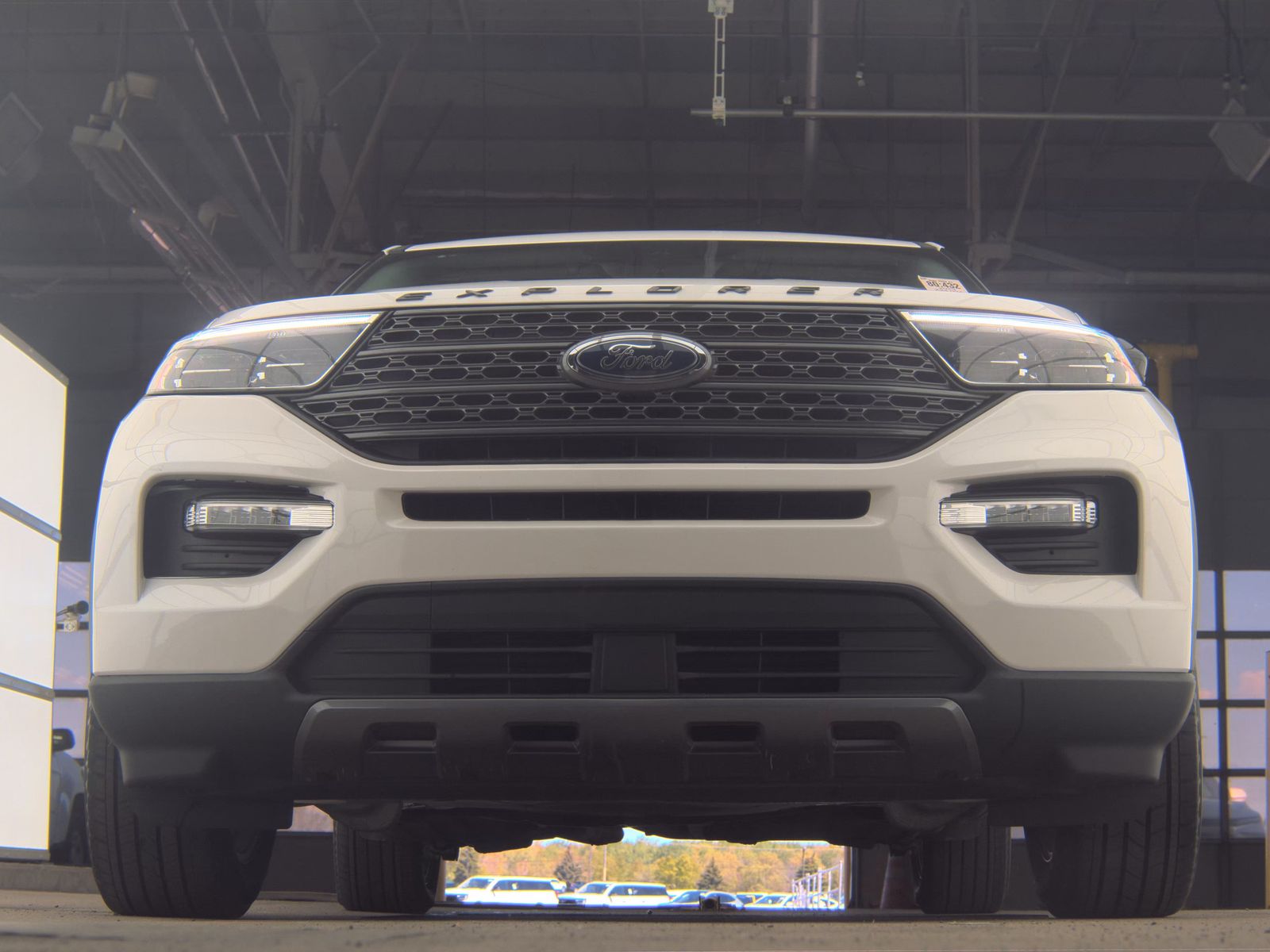 FORD EXPLORER - 4