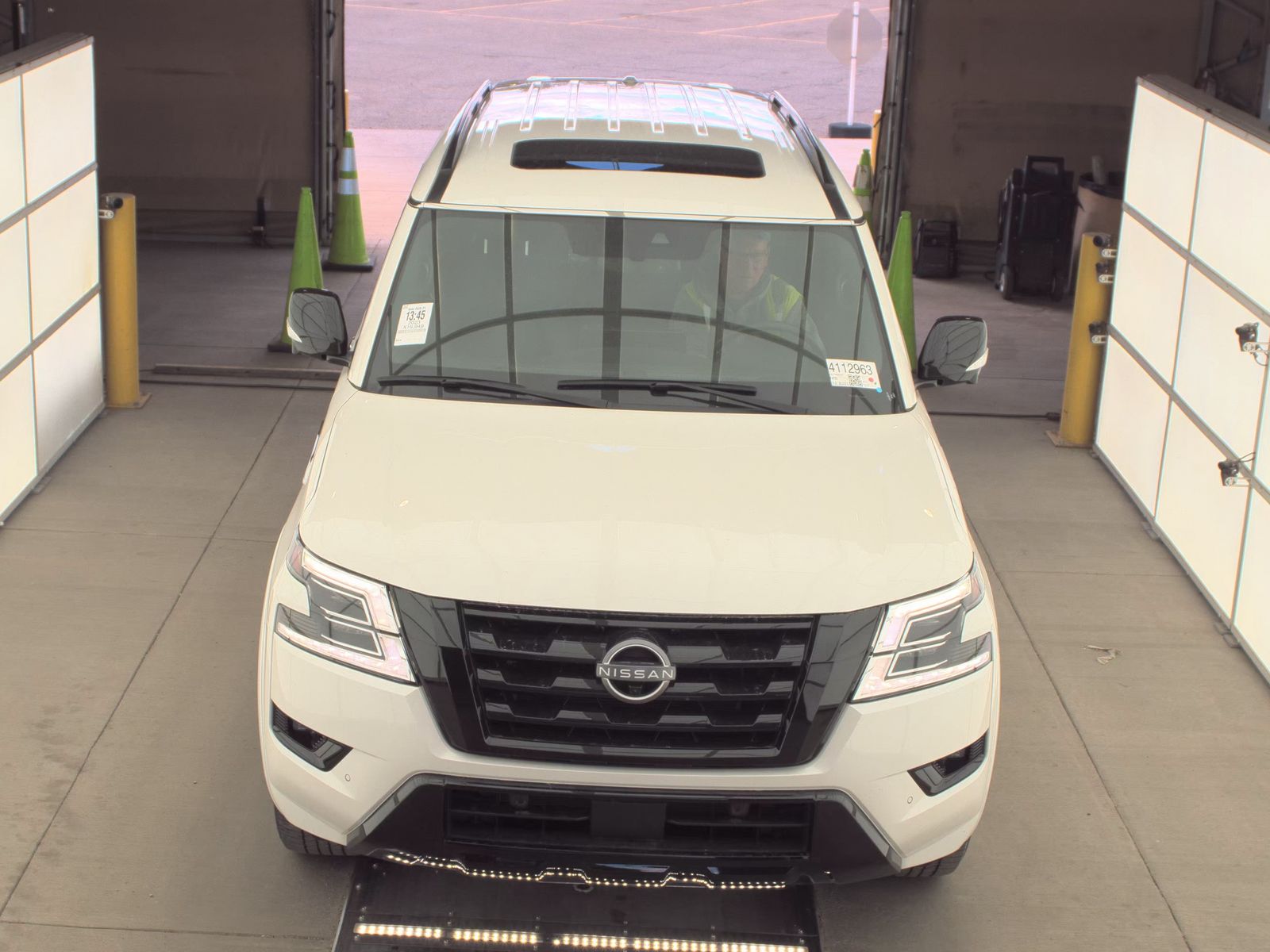 NISSAN ARMADA - 3