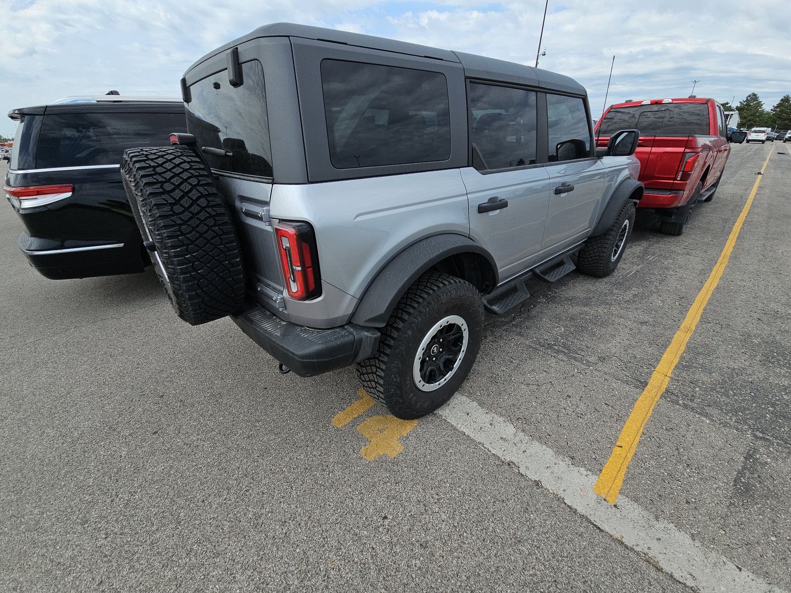 FORD BRONCO - 5