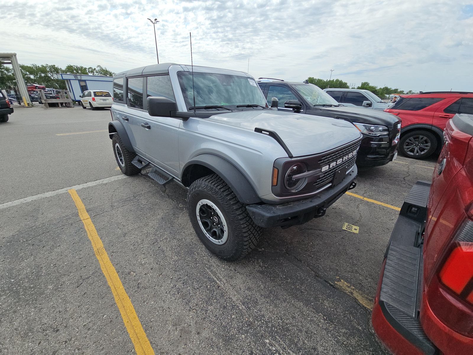 FORD BRONCO - 4