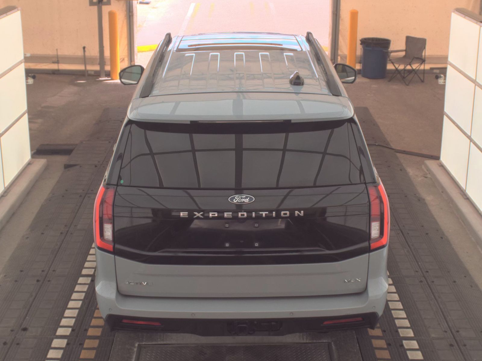 FORD EXPEDITION MAX - 7