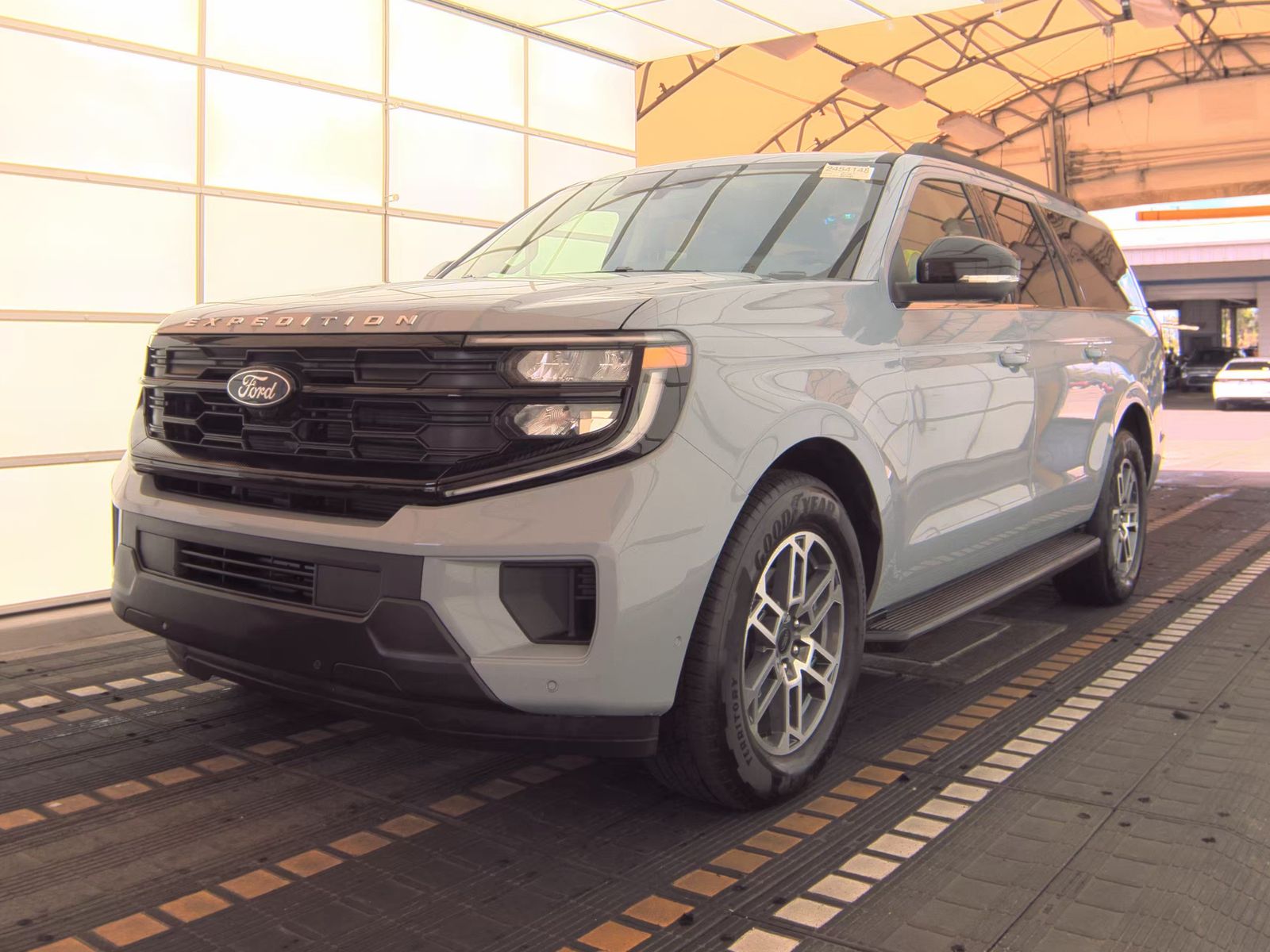 FORD EXPEDITION MAX - 1