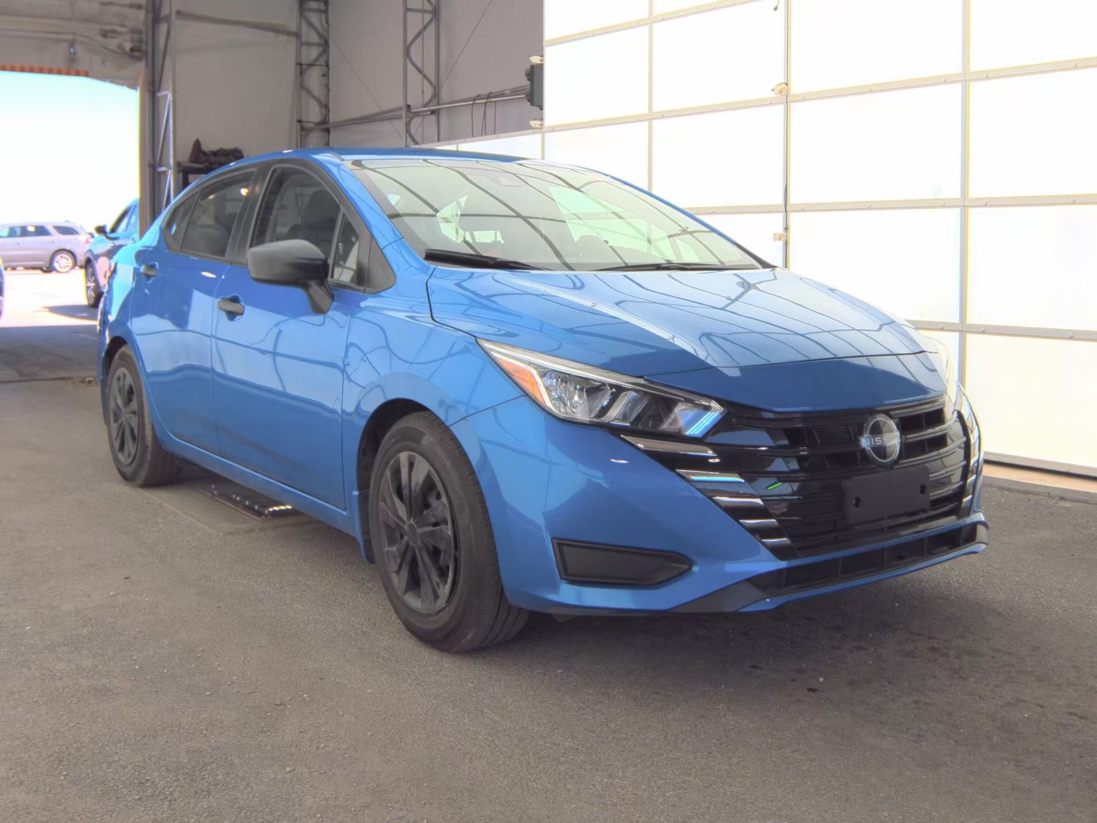 NISSAN VERSA - 5