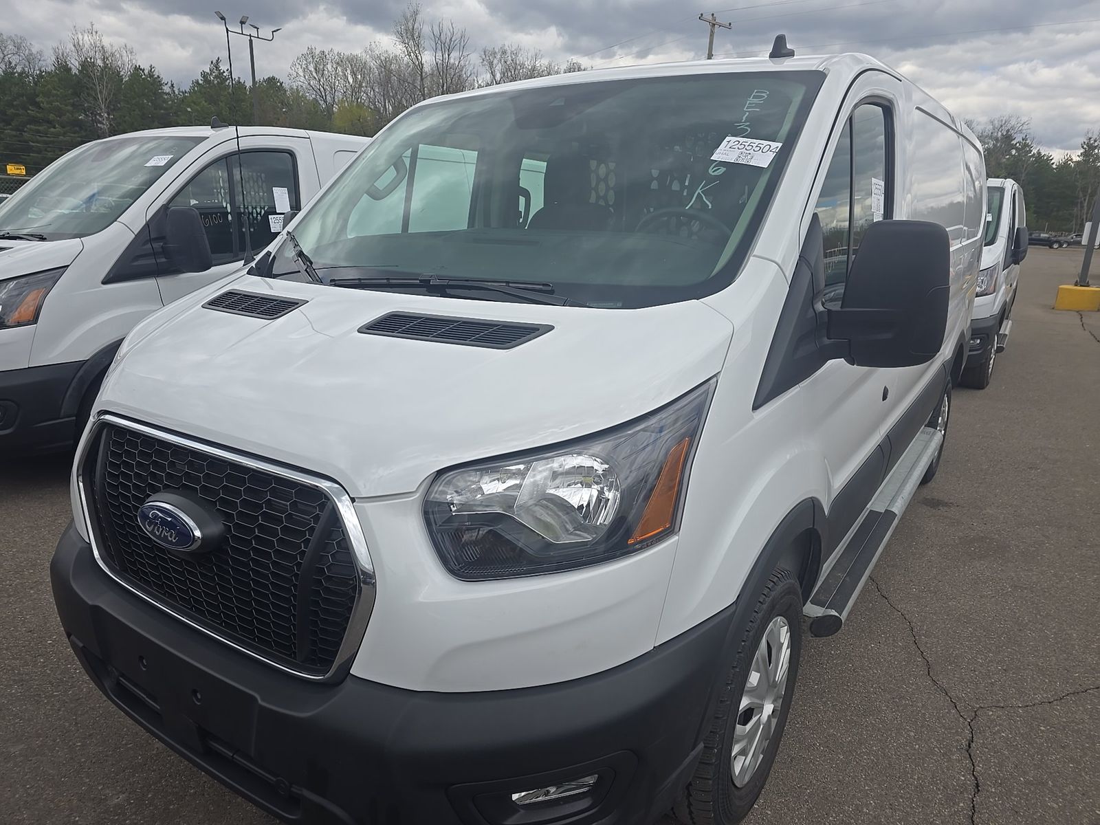 FORD TRANSIT 250 - 1