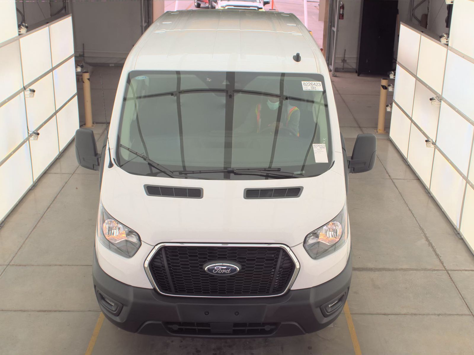 FORD TRANSIT 250 - 3